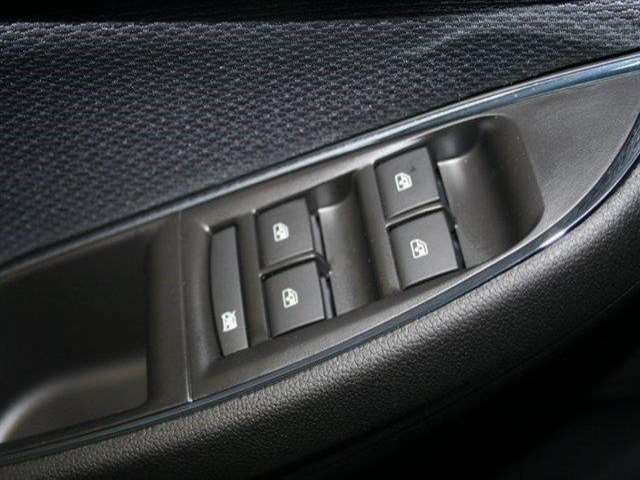 2017 Chevrolet Cruze LS Auto 4dr Sedan W/1sb